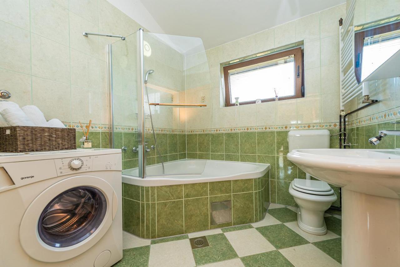 Vila Luna Apartments Zadar Zewnętrze zdjęcie